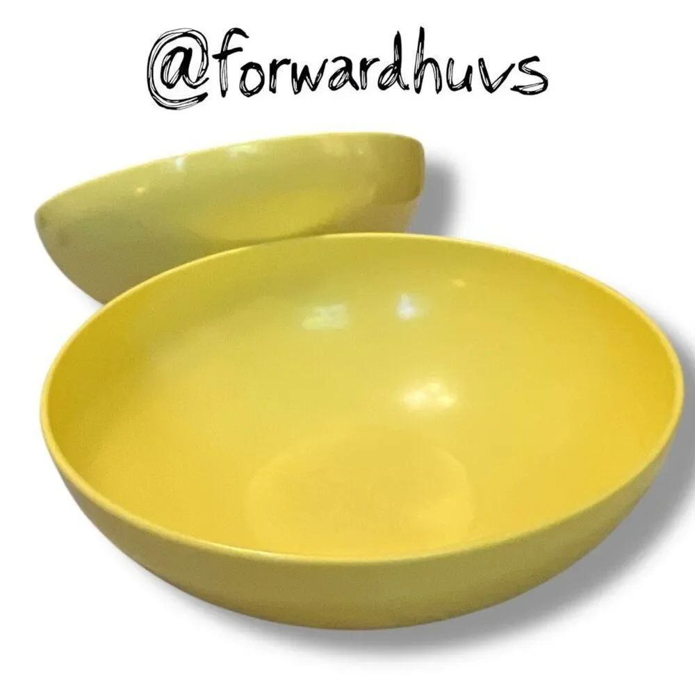Stetson Melmac Dinnerware Chicago, ILL Yellow Bowl Set